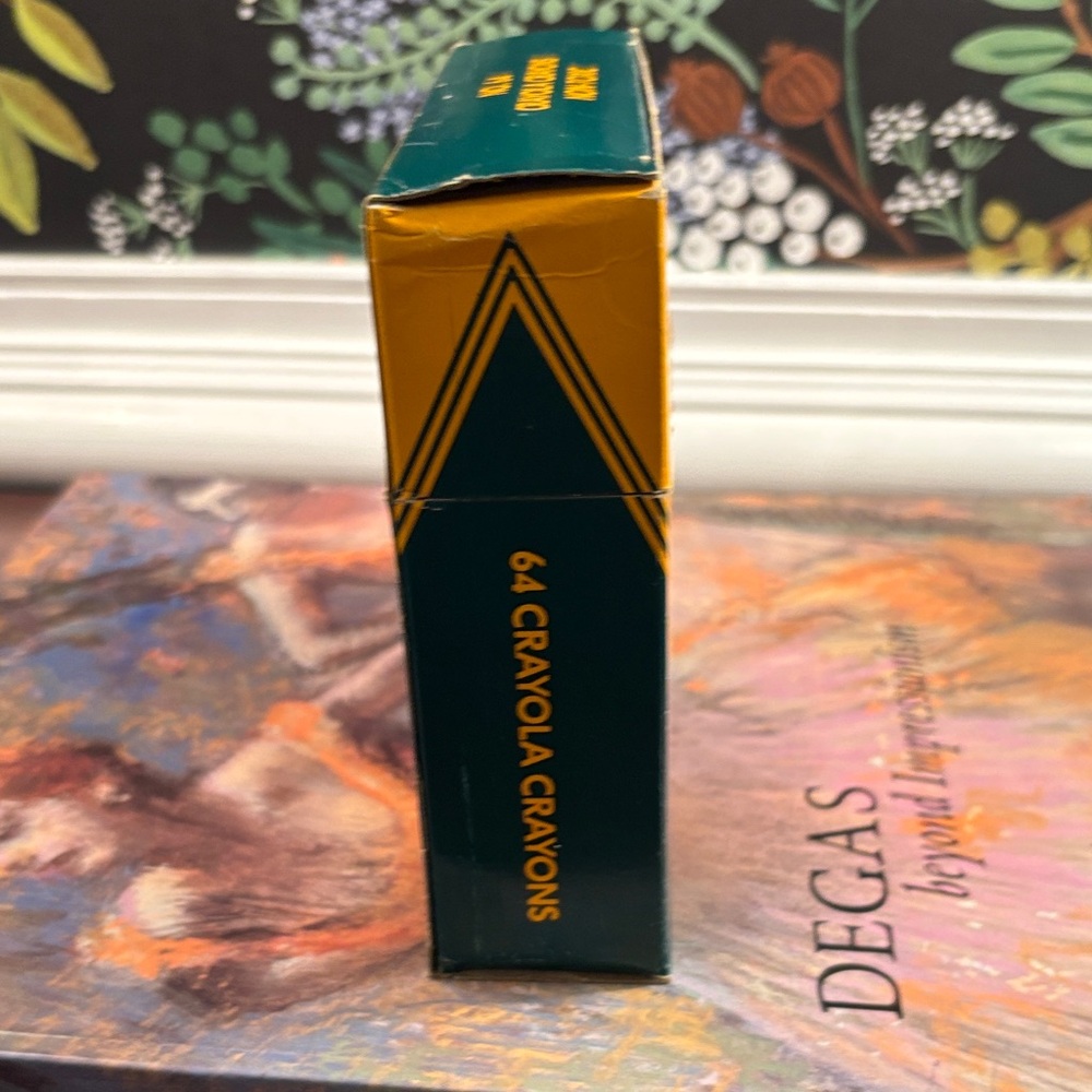 Vintage Crayon 64-Count Crayons Box – Yellow & Dark Green Built in Sharpener - Picture 12 of 14